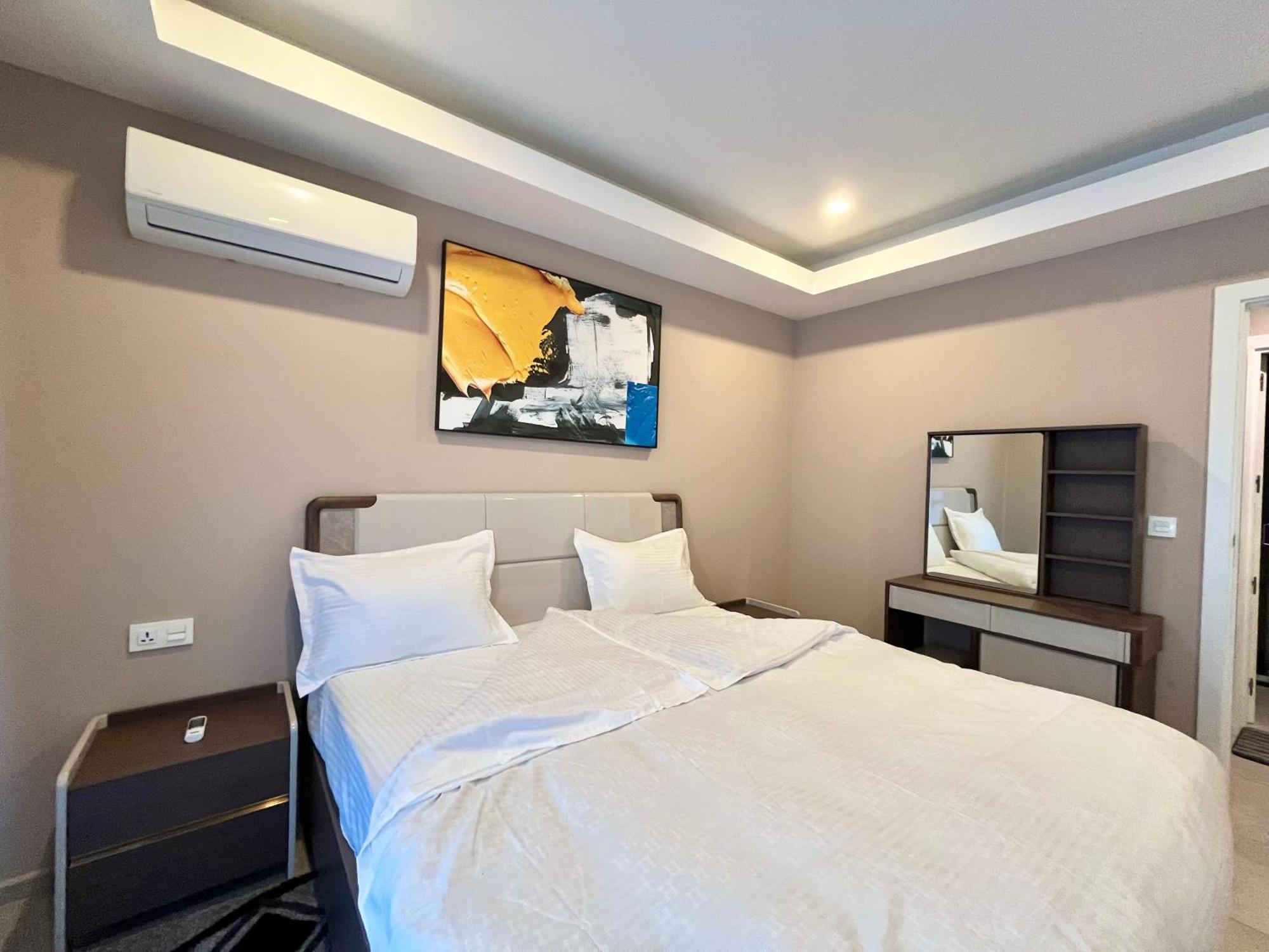 Kololi Sands Apartments Exterior photo